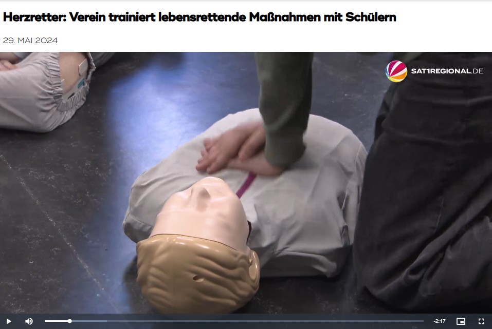 SAT1 regional mit Herzretter: Verein trainiert lebensrettende Maßnahmen mit Schülern